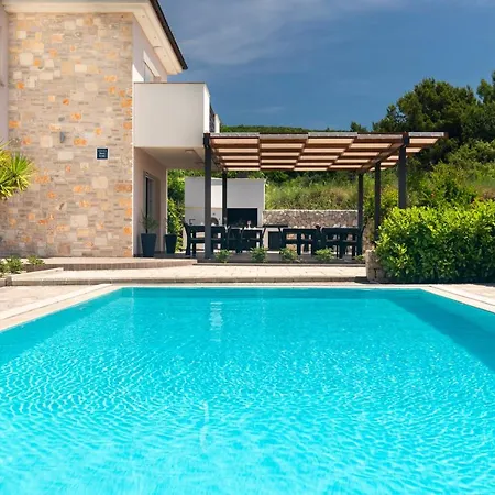 Maris Bed & Breakfast Punat