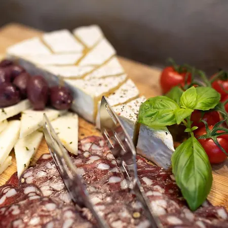 Maris ベッド・アンド・ブレックファスト 4*