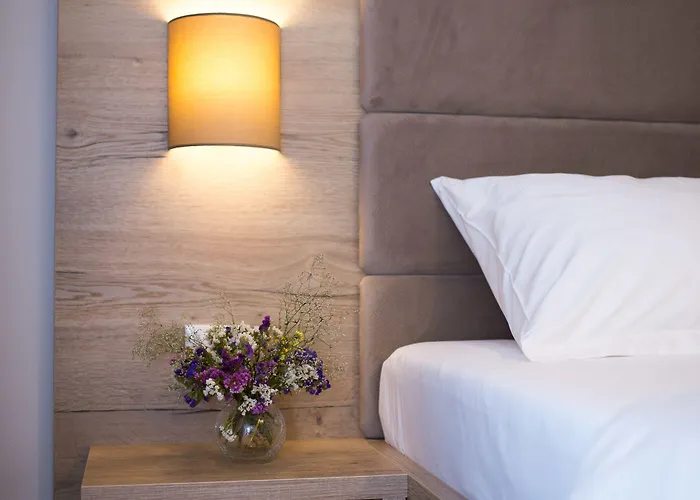 Maris Bed & Breakfast 4*